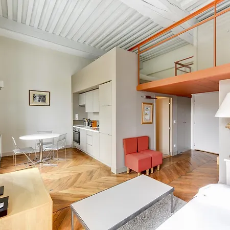 21royale Apartment *