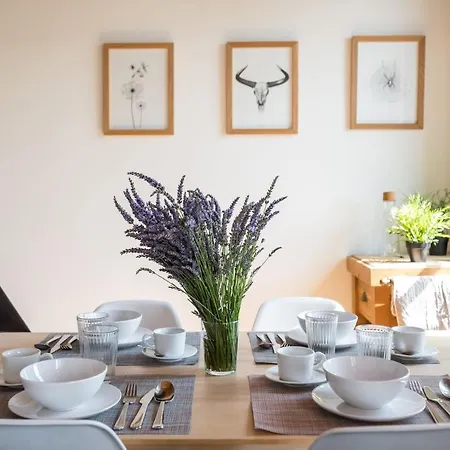 Apartment 21royale