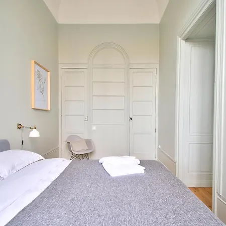 Apartment 21royale *